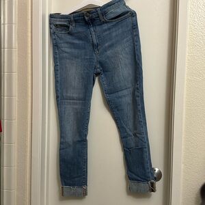 Joe’s Charlie High Waist Raw Hem Crop Skinny Jeans (Shondra)